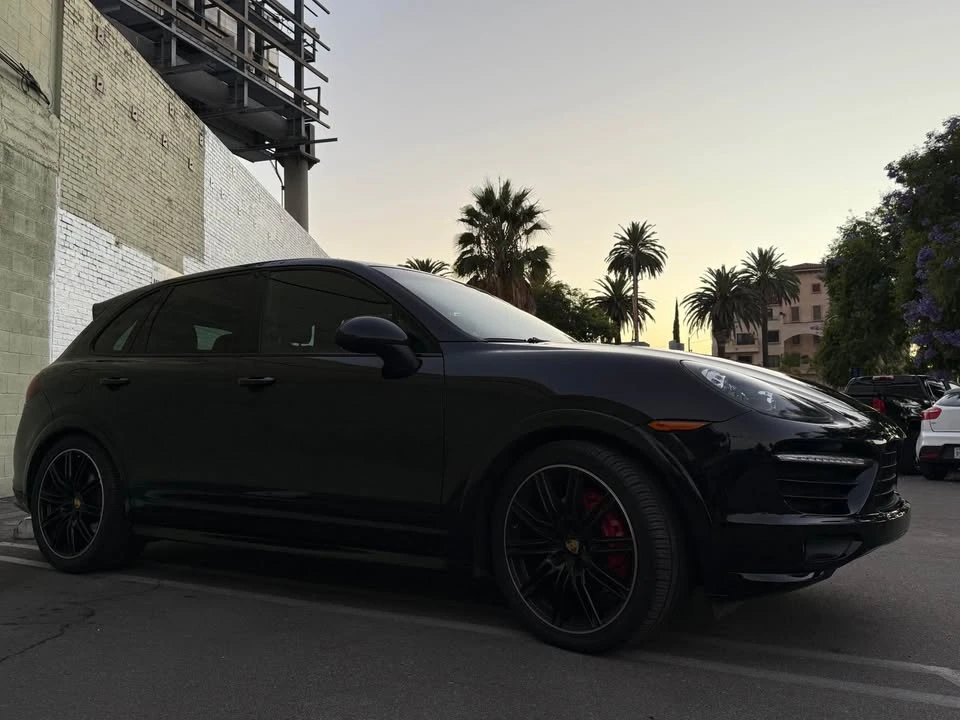 2013 Porsche 958 Cayenne GTS - Image 7 of 12