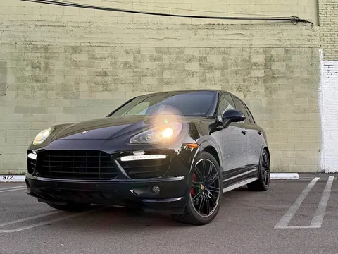 2013 Porsche Cayenne GTS Sport Utility 4D
