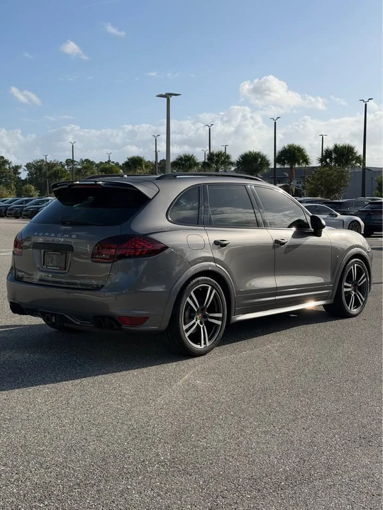 2013 Porsche 958 Cayenne GTS - Image 3 of 17