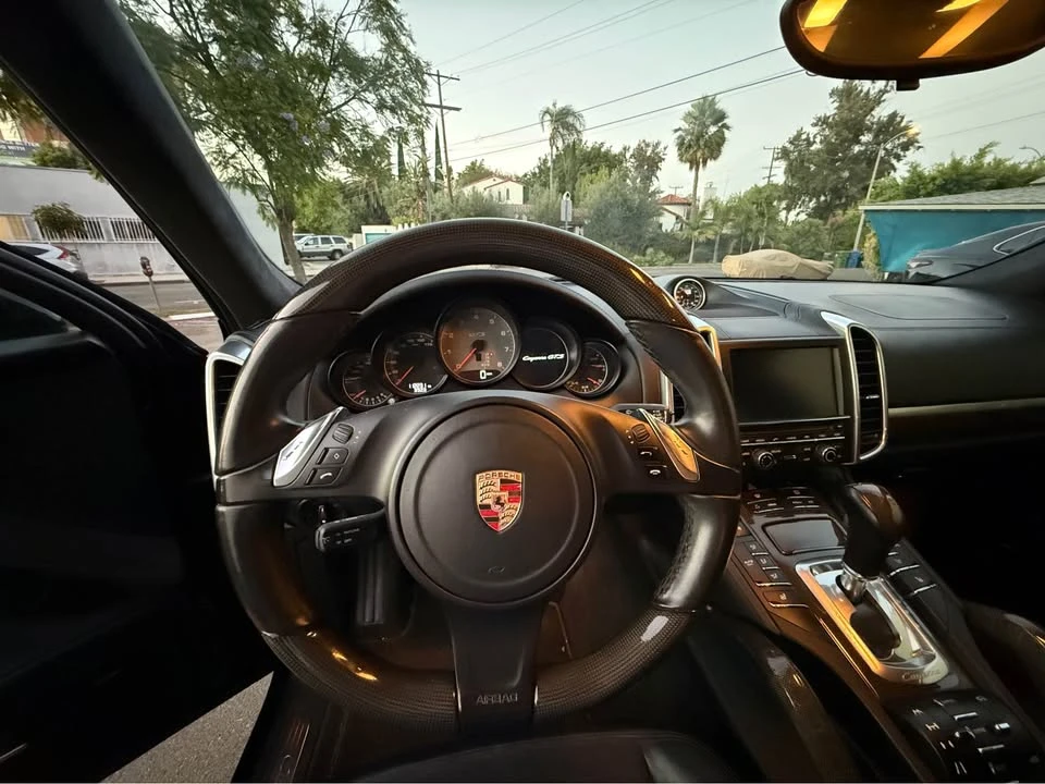2013 Porsche 958 Cayenne GTS - Image 8 of 12