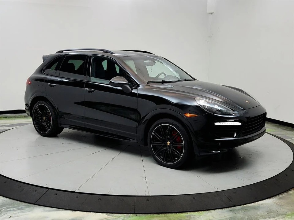 2013 Porsche 958 Cayenne GTS - Image 3 of 31