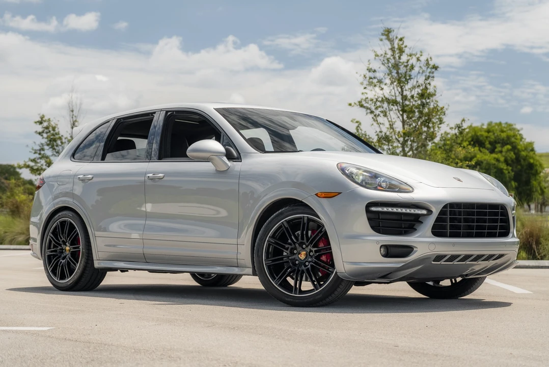 2013 Porsche 958 Cayenne GTS - Image 5 of 31