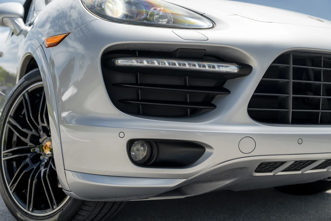 2013 Porsche 958 Cayenne GTS - Image 24 of 31