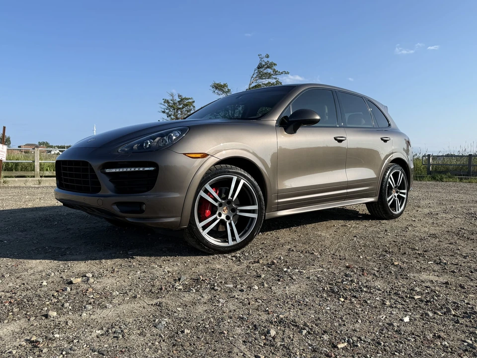 2013 Porsche 958 Cayenne GTS - Image 15 of 31