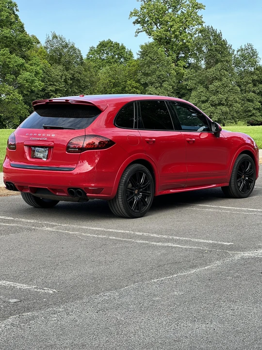 2013 Porsche 958 Cayenne GTS - Image 12 of 31