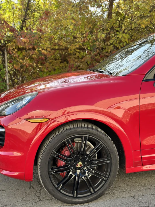 2013 Porsche 958 Cayenne GTS - Image 27 of 31