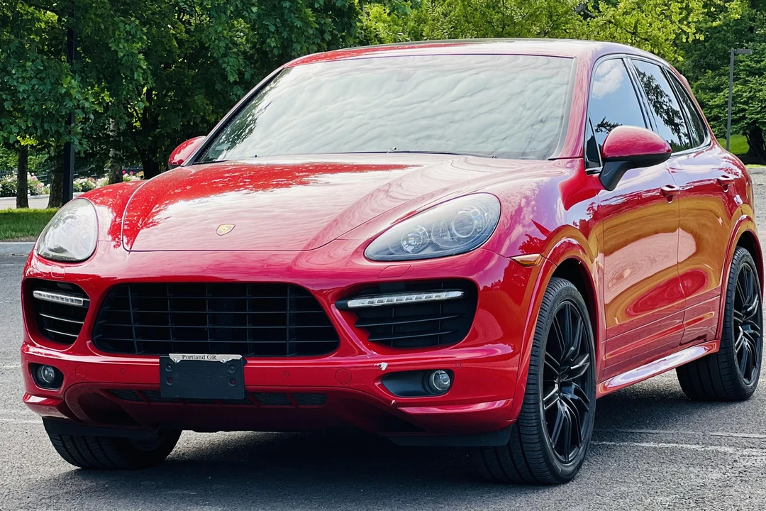 2013 Porsche 958 Cayenne GTS - Image 2 of 31