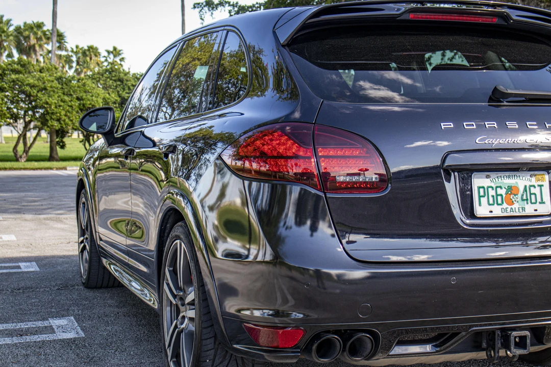2013 Porsche 958 Cayenne GTS - Image 24 of 31