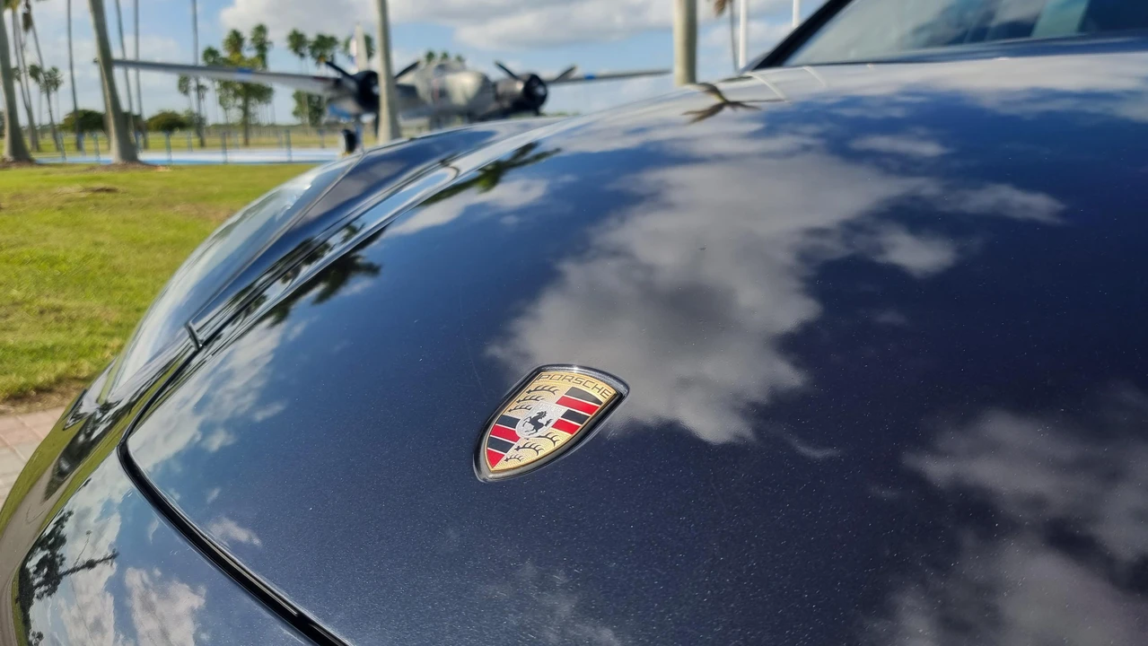 2013 Porsche 958 Cayenne GTS - Image 17 of 31