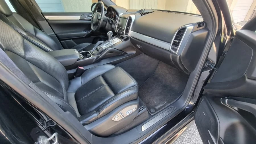 2013 Porsche 958 Cayenne GTS - Image 4 of 14