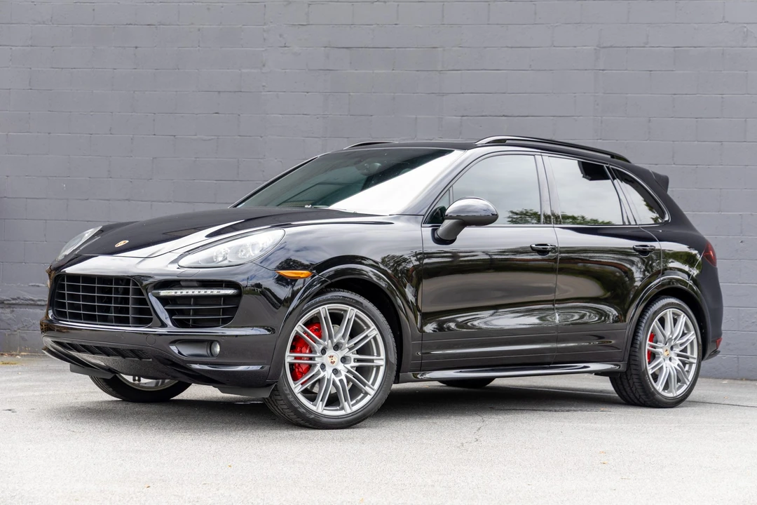 2013 Porsche 958 Cayenne GTS - Image 6 of 31