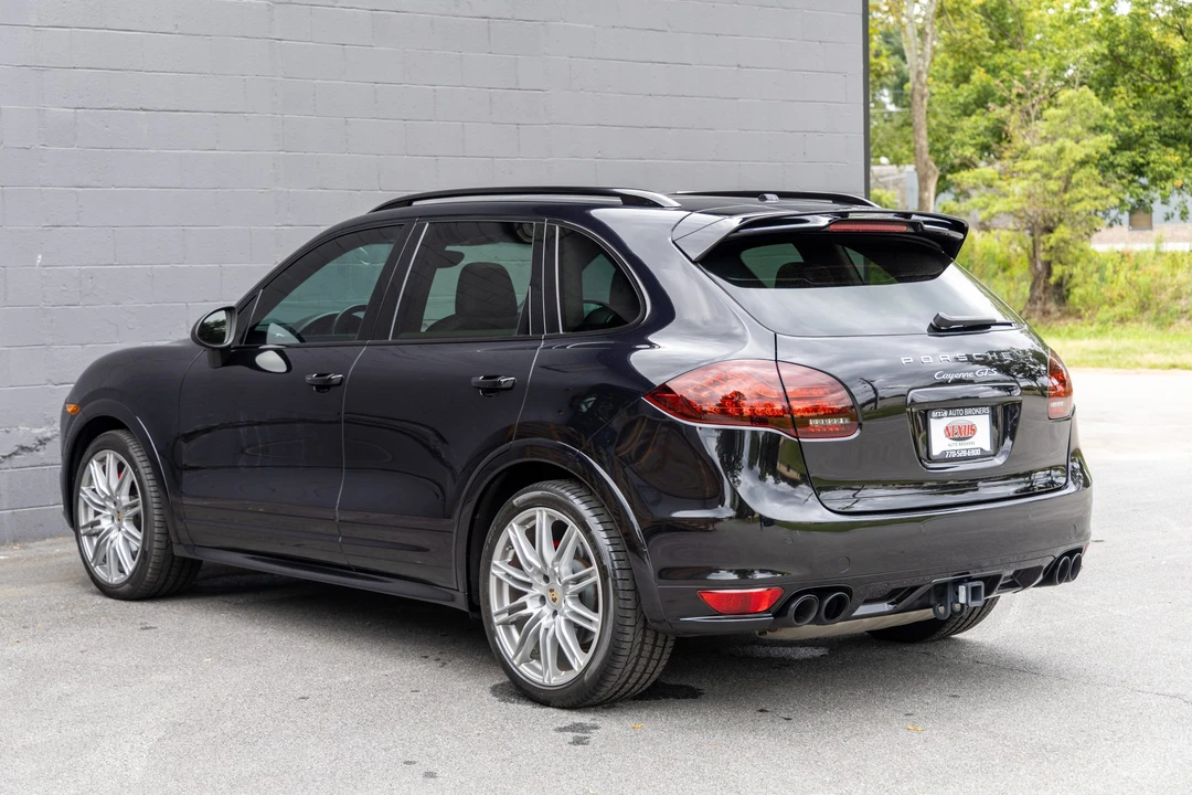 2013 Porsche 958 Cayenne GTS - Image 13 of 31