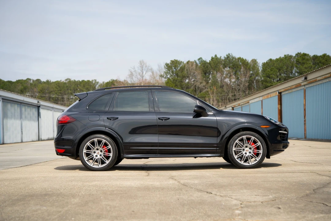2013 Porsche 958 Cayenne GTS - Image 13 of 31