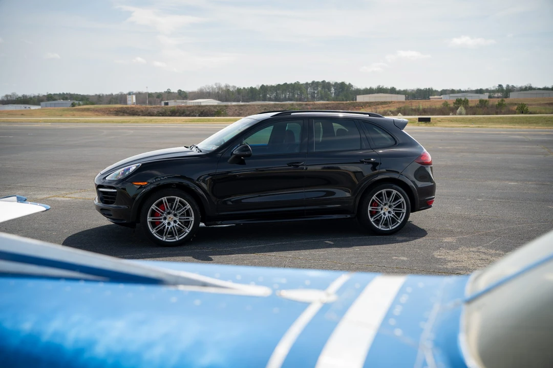 2013 Porsche 958 Cayenne GTS - Image 7 of 31