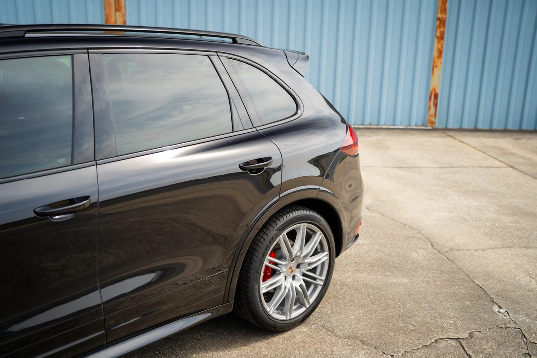 2013 Porsche 958 Cayenne GTS - Image 20 of 31