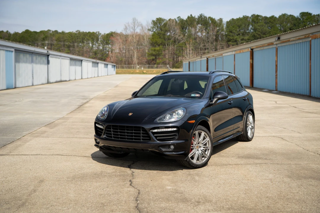 2013 Porsche 958 Cayenne GTS - Image 2 of 31