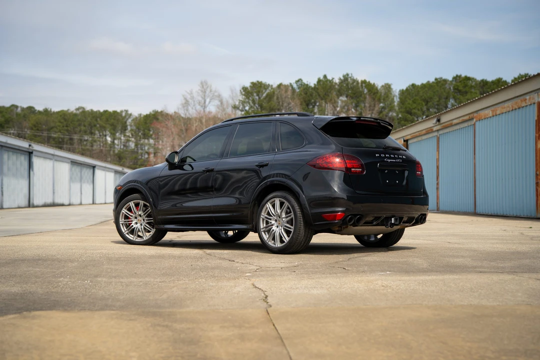 2013 Porsche 958 Cayenne GTS - Image 9 of 31