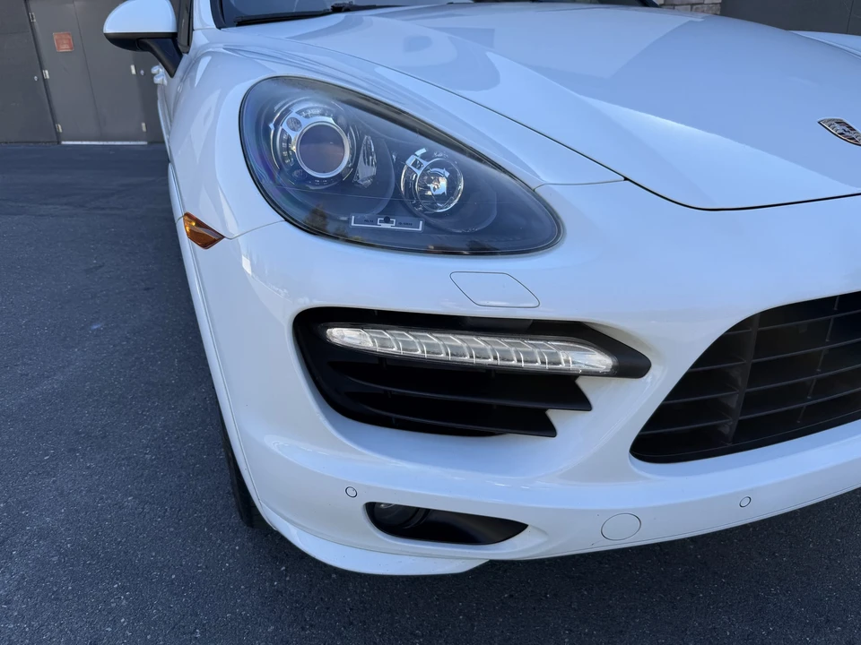 2013 Porsche 958 Cayenne GTS - Image 12 of 31