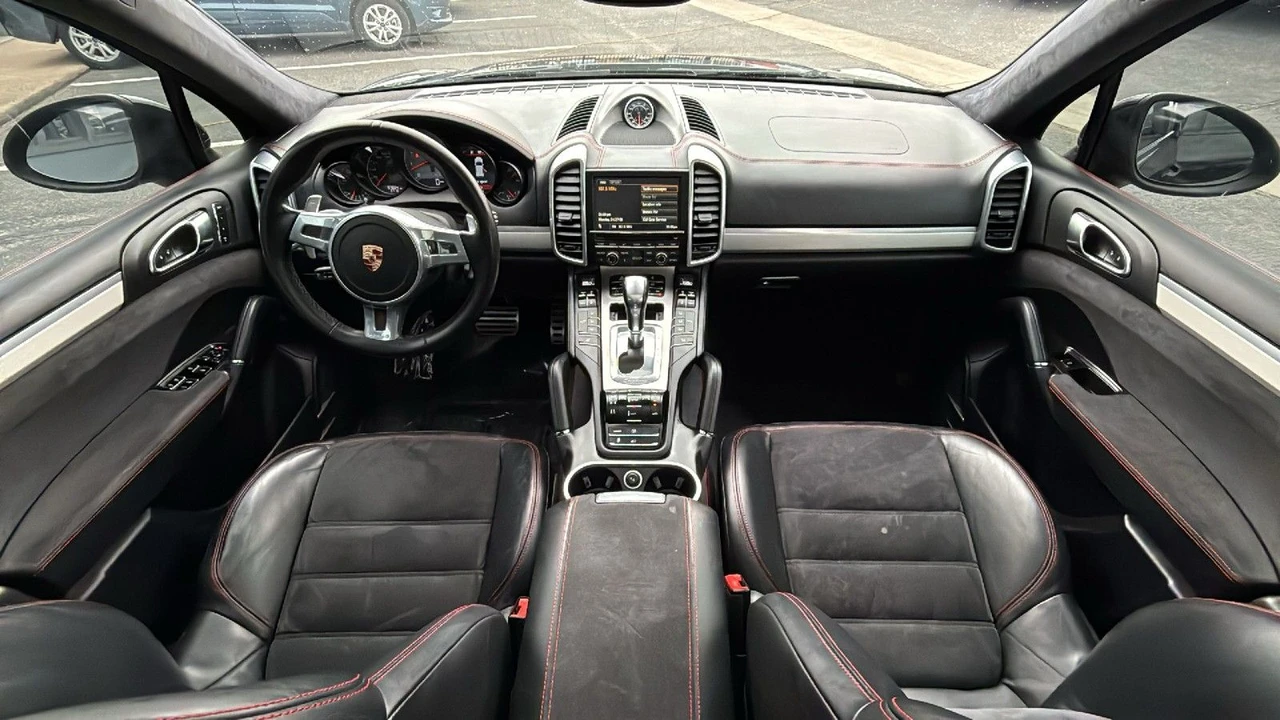 2013 Porsche 958 Cayenne GTS - Image 19 of 30