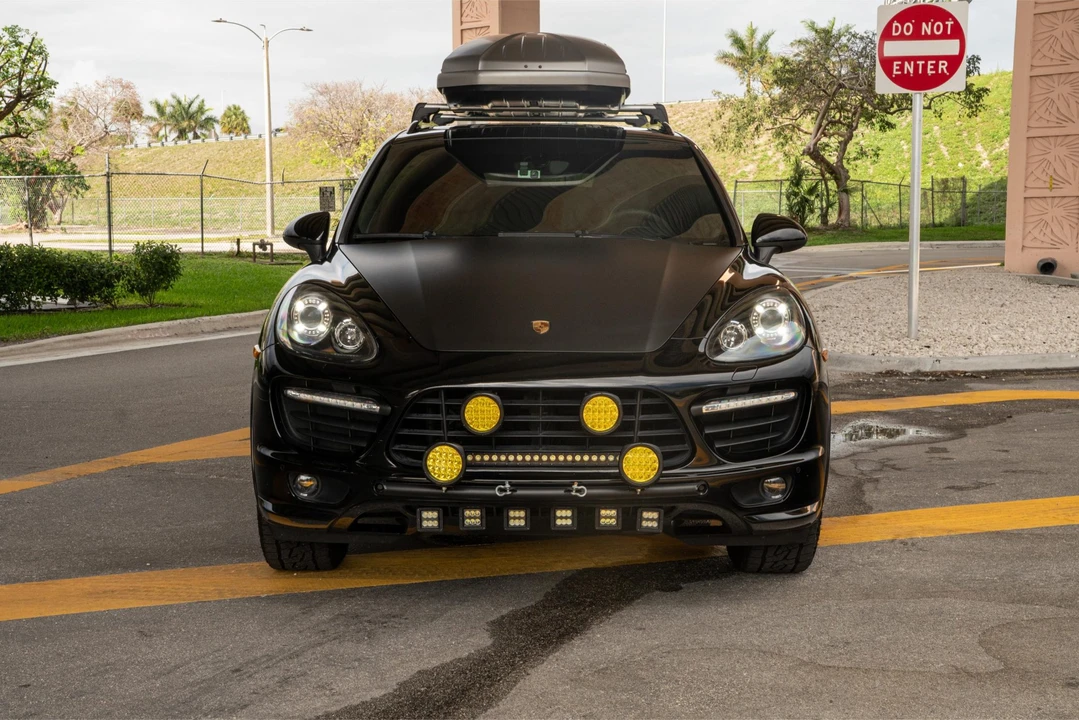 2013 Porsche 958 Cayenne GTS - Image 9 of 31