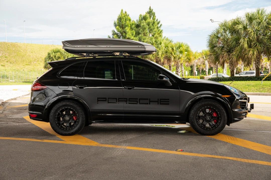 2013 Porsche 958 Cayenne GTS - Image 7 of 31