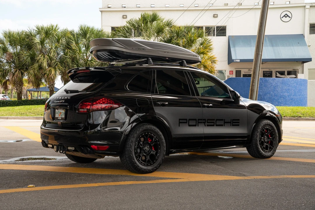 2013 Porsche 958 Cayenne GTS - Image 6 of 31