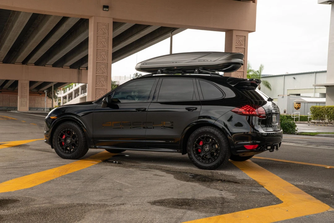 2013 Porsche 958 Cayenne GTS - Image 4 of 31