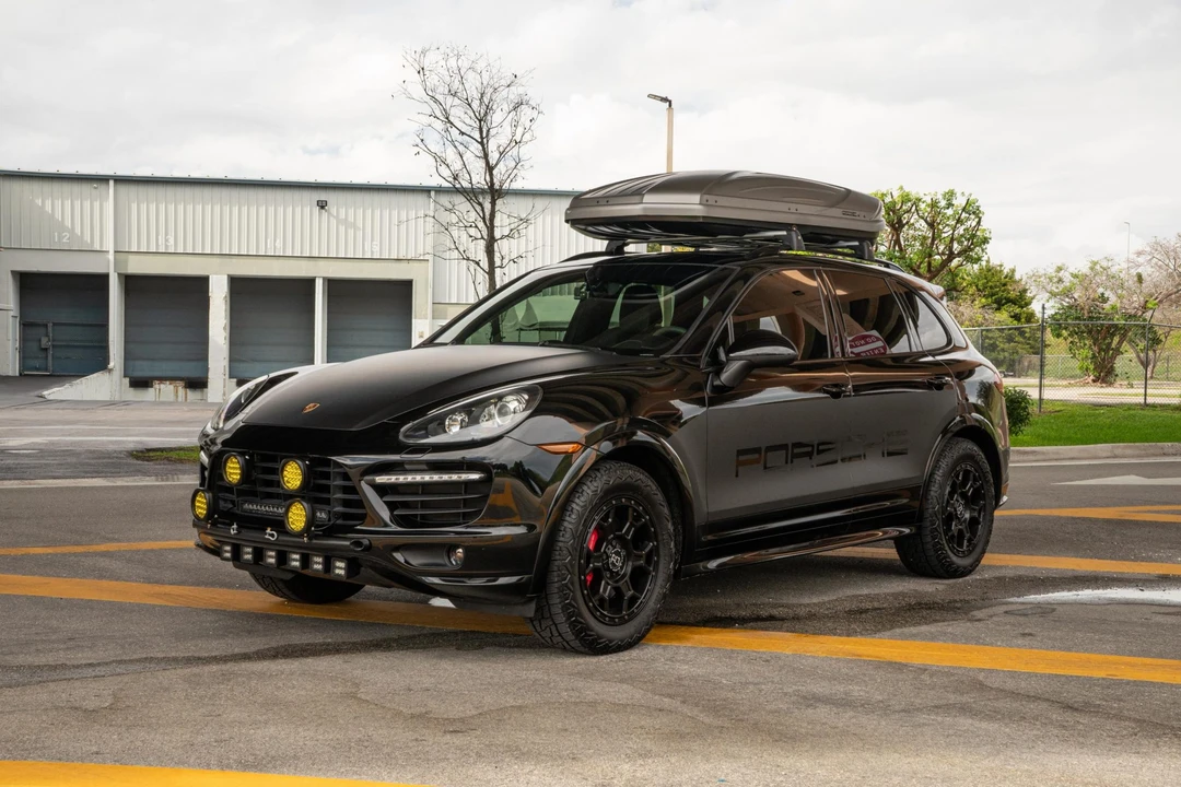 2013 Porsche 958 Cayenne GTS - Image 2 of 31