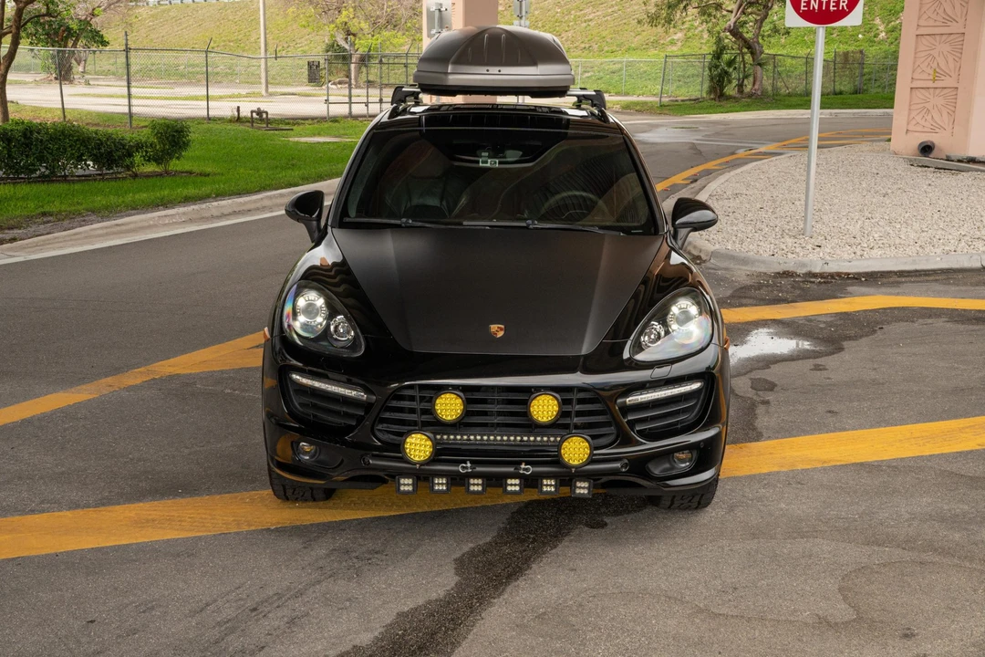 2013 Porsche 958 Cayenne GTS - Image 10 of 31