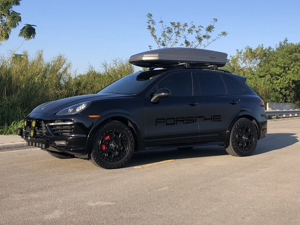 2013 Porsche 958 Cayenne GTS - Image 12 of 31