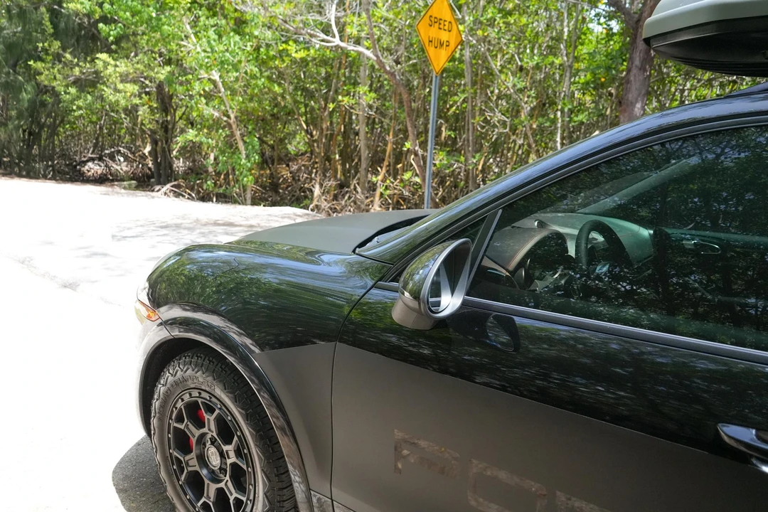 2013 Porsche 958 Cayenne GTS - Image 25 of 31