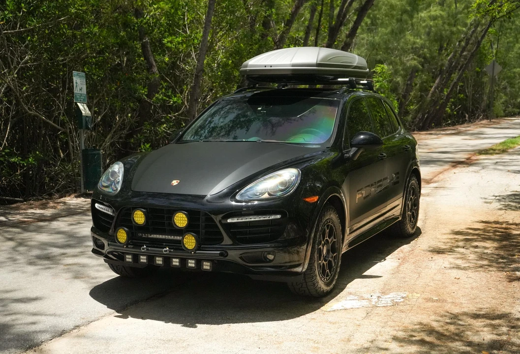 2013 Porsche 958 Cayenne GTS - Image 6 of 31