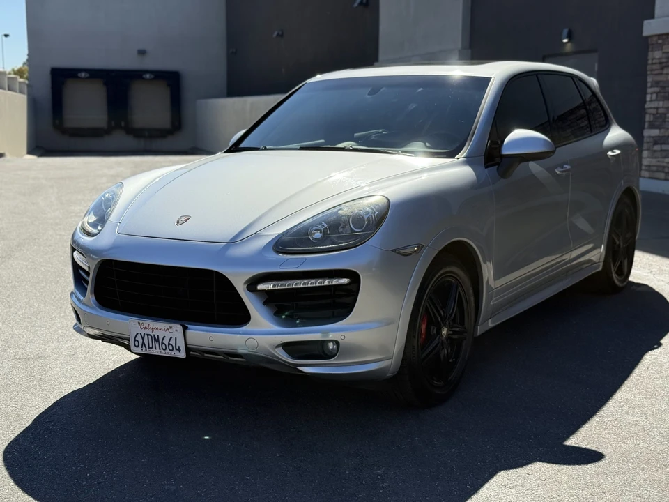 2013 Porsche 958 Cayenne GTS - Image 5 of 31