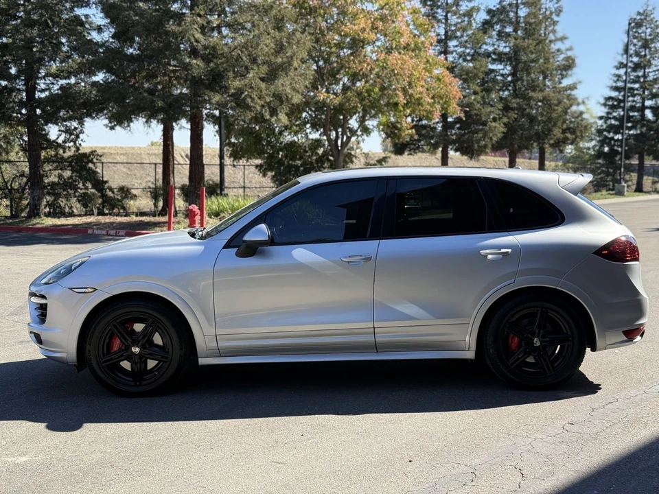 2013 Porsche 958 Cayenne GTS - Image 6 of 31