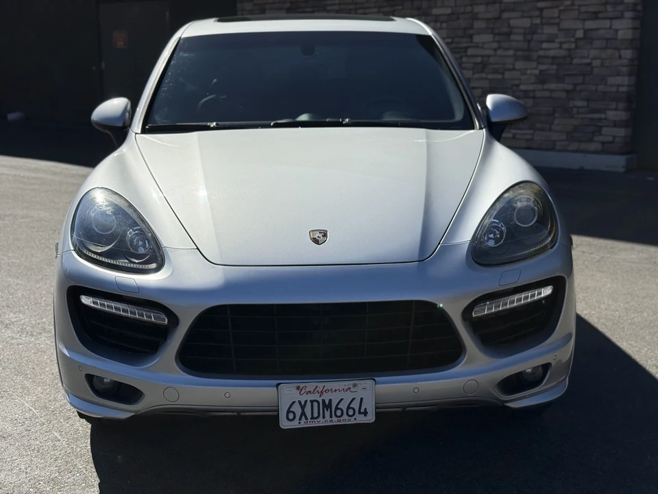 2013 Porsche 958 Cayenne GTS - Image 3 of 31