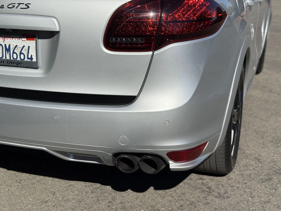 2013 Porsche 958 Cayenne GTS - Image 25 of 31