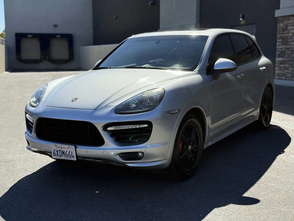 2013 Porsche 958 Cayenne GTS - Image 4 of 31