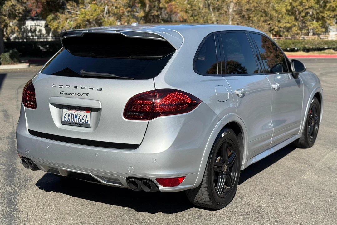 2013 Porsche 958 Cayenne GTS - Image 4 of 31