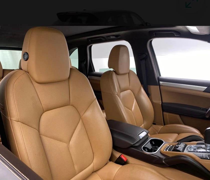 2013 Porsche 958 Cayenne GTS - Image 6 of 9