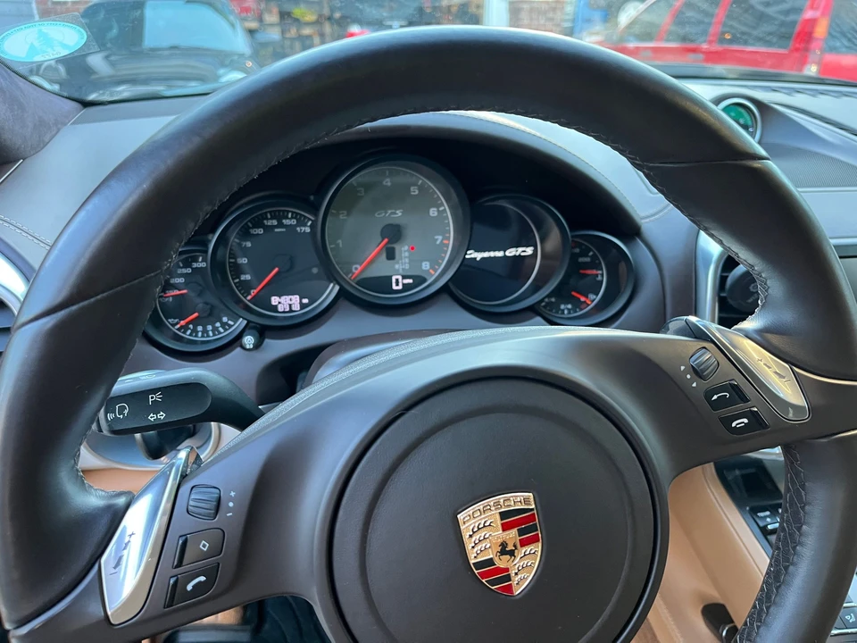 2013 Porsche 958 Cayenne GTS - Image 9 of 9
