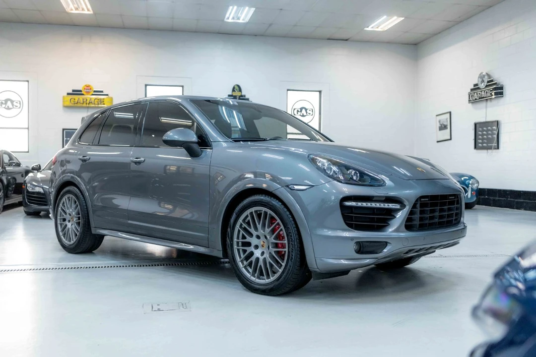 2013 Porsche 958 Cayenne GTS - Image 6 of 12