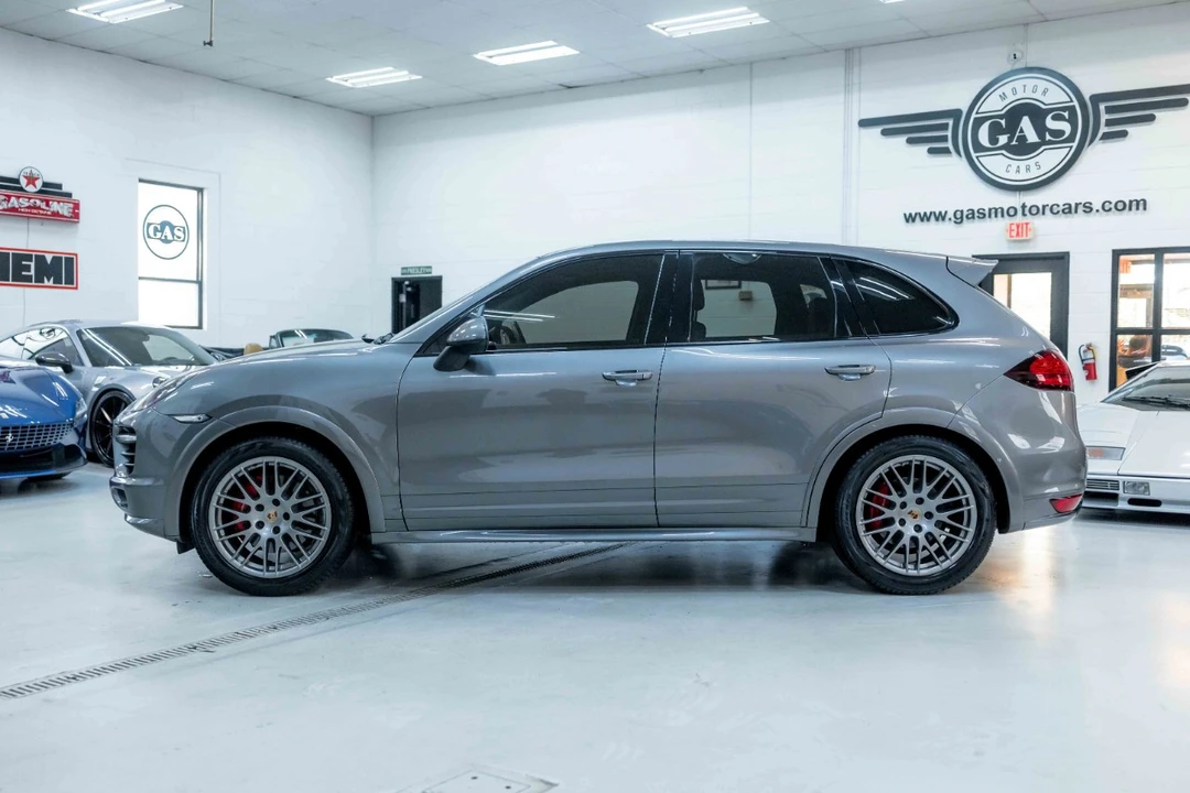 2013 Porsche 958 Cayenne GTS - Image 11 of 12