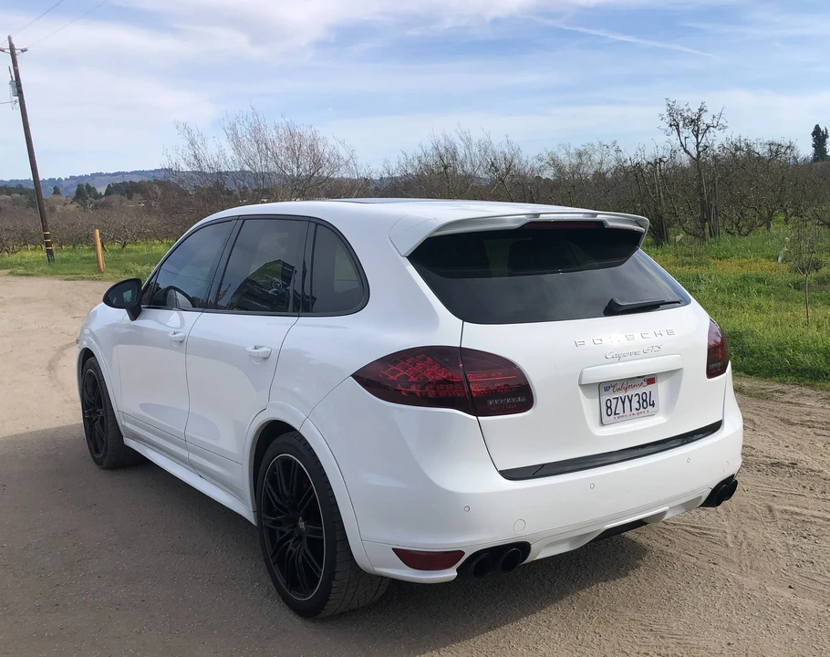 2013 Porsche 958 Cayenne GTS - Image 12 of 31