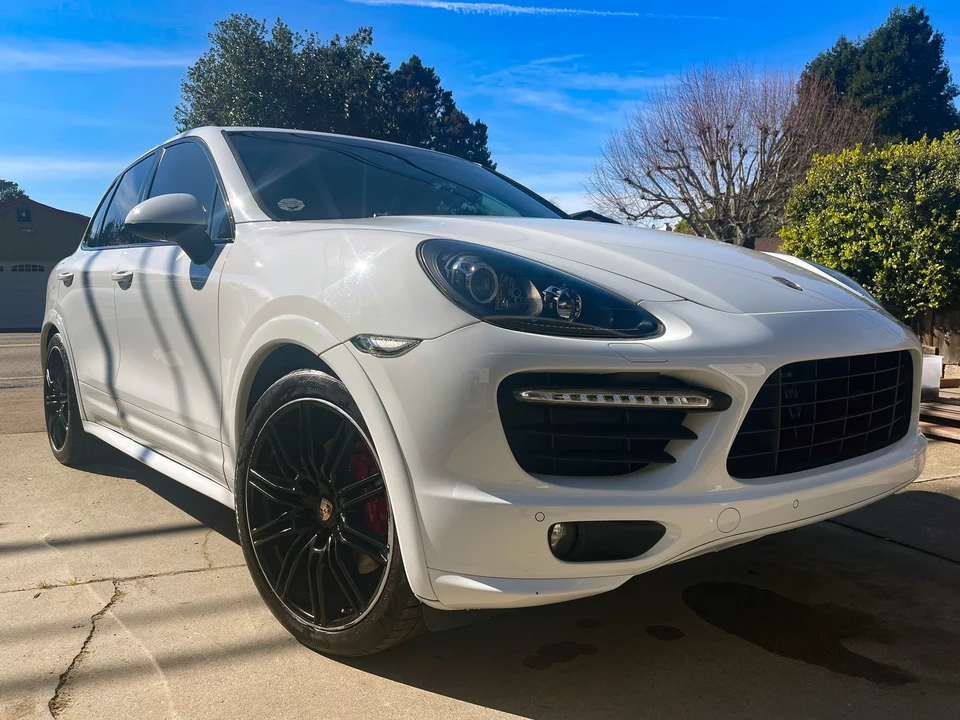2013 Porsche 958 Cayenne GTS - Image 18 of 31