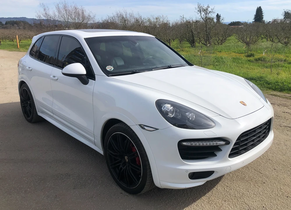 2013 Porsche 958 Cayenne GTS - Image 17 of 31