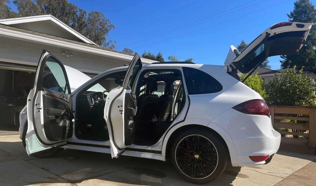 2013 Porsche 958 Cayenne GTS - Image 20 of 31