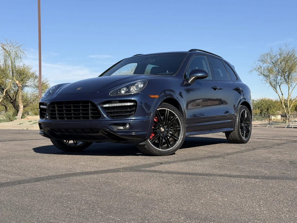 2013 Porsche 958 Cayenne GTS - Image 2 of 31