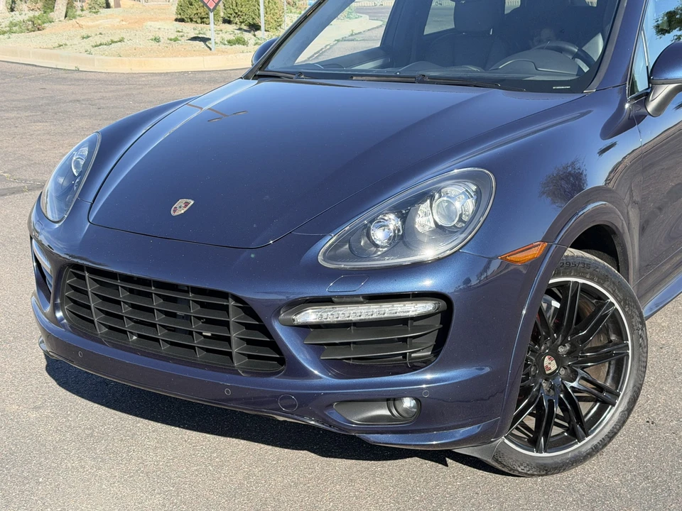 2013 Porsche 958 Cayenne GTS - Image 30 of 31