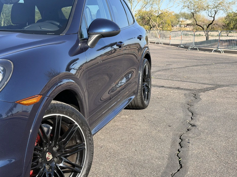 2013 Porsche 958 Cayenne GTS - Image 27 of 31
