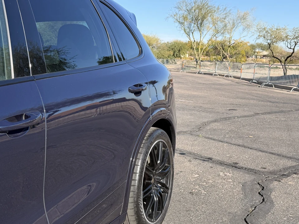 2013 Porsche 958 Cayenne GTS - Image 26 of 31